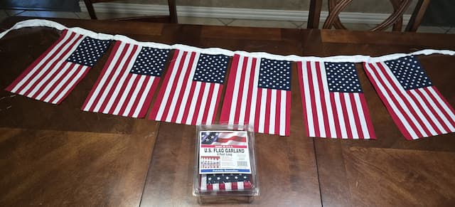 6’ American Flag Garland